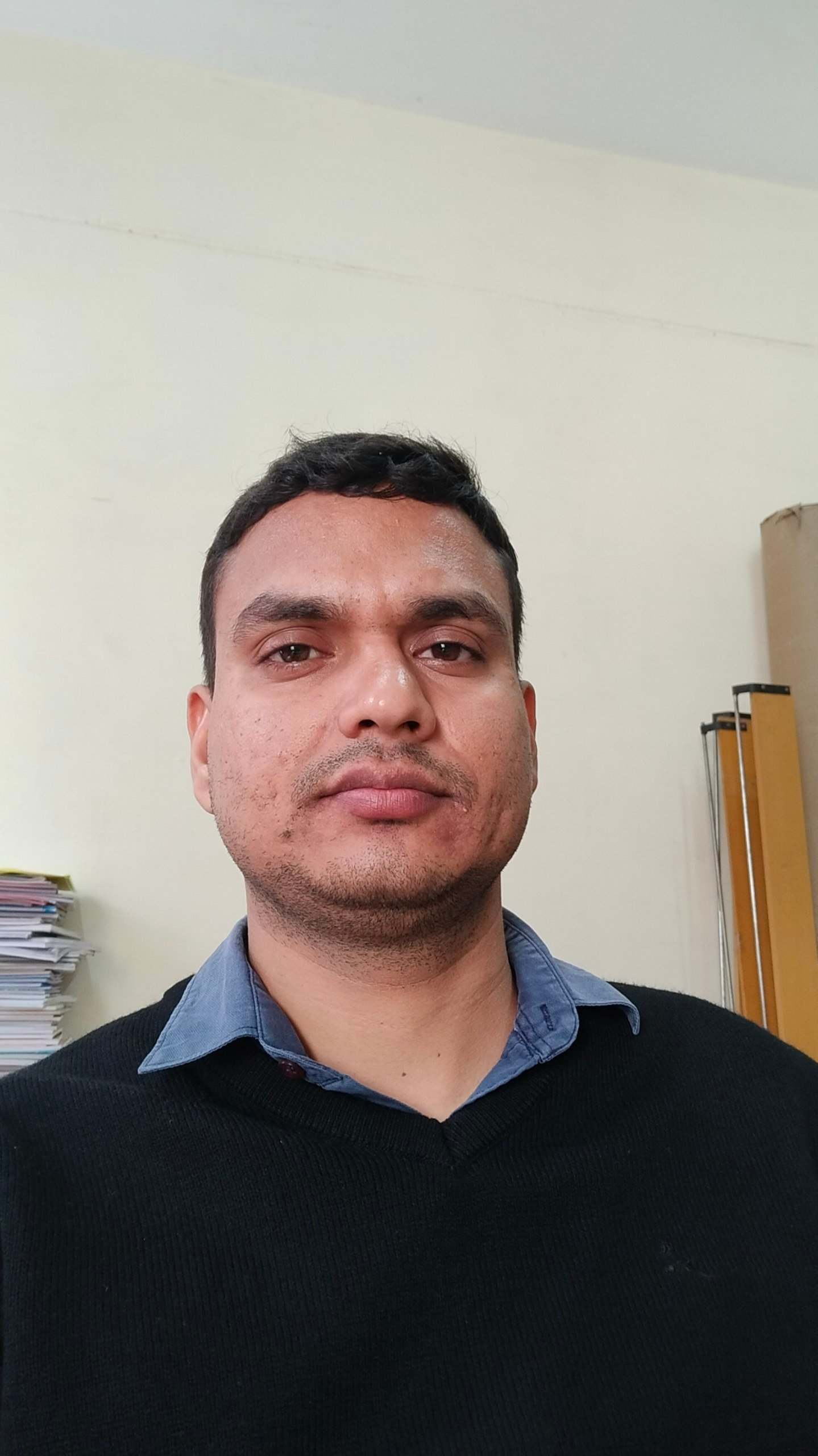 Mr. Surat Singh Physics Tutor